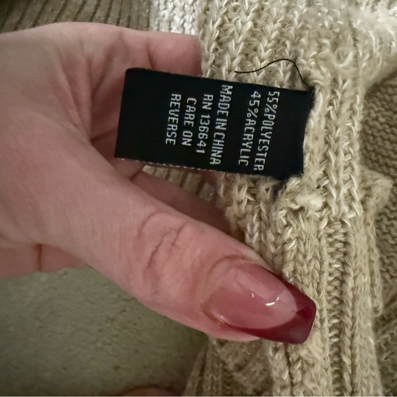 🔥 Ann French Cable Knit Zip-Up Cardigan – Size Medium – Cozy Neutral Tan 🔥 - Picture 4 of 5